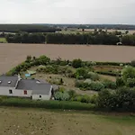 La Grenouillere بيت للعطل Esqueheries