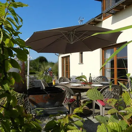 La Grenouillere Esqueheries